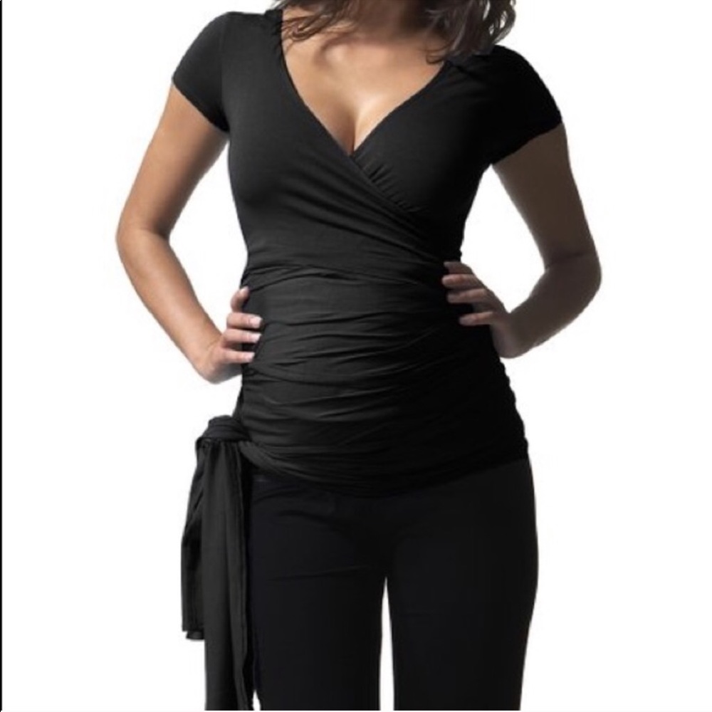 Isabella Oliver 4 black wrap top with 3/4 sleeves